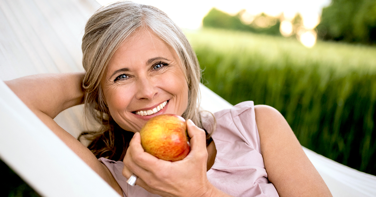 dca-blog_article-43_rules-for-denture-care_1200x630